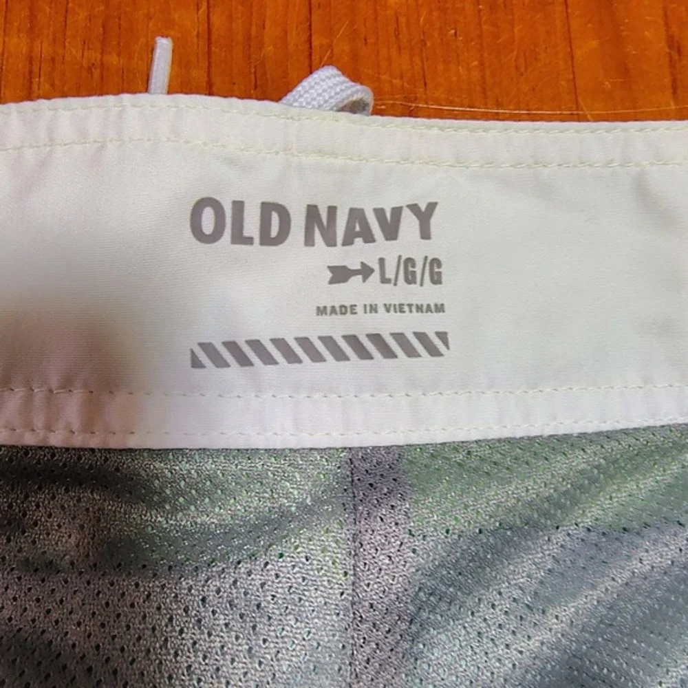 2 Swim Trunks Board‎ Shorts Old Navy L Geometric Print Blue Green Orange beach